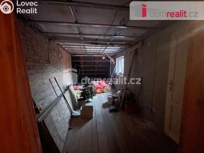 Продажа семейного дома Starý Plzenec, Masarykovo náměstí 72 č. 7