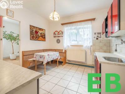 Продажа семейного дома Šestajovice, Tyršova 287 č. 13