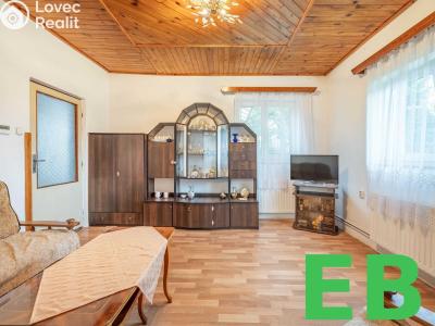 Продажа семейного дома Šestajovice, Tyršova 287 č. 19