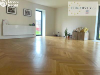 Продажа семейного дома Klecany, U lékárny č. 16