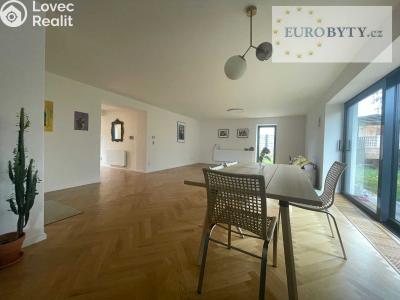 Продажа семейного дома Klecany, U lékárny č. 23