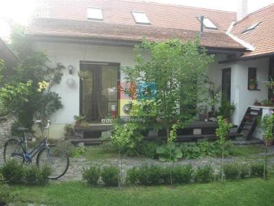 Pronájem atypického bytu Lysá nad Labem, Vodákova č. 1