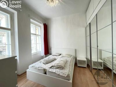 Pronájem bytu 2+KK Praha, Koubkova č. 8