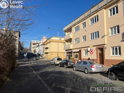 Pronájem bytu 2+1 Praha, Za strašnickou vozovnou 1342 č. 2
