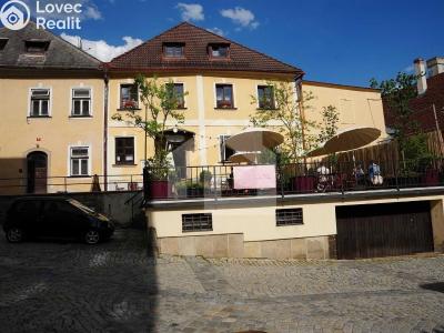 Prodej ubytovacího zařízení Jindřichův Hradec, Balbínovo nám. č. 2
