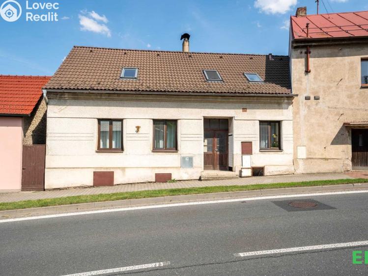 Prodej rodinného domu Zásmuky č. 1