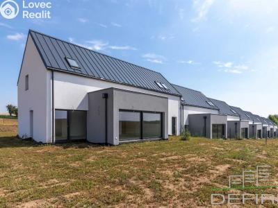 Продажа семейного дома Koleč č. 10