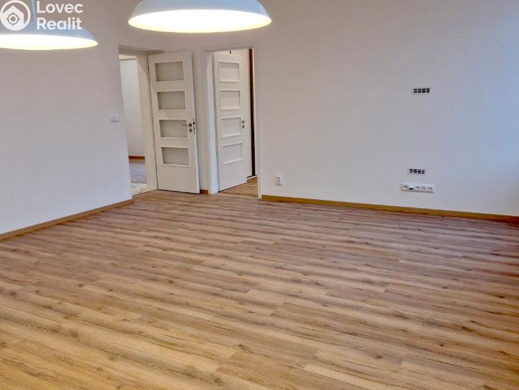 Pronájem bytu 3+KK Ondřejov, nám. 9. května 0 č. 4