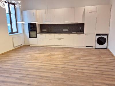 Pronájem bytu 3+KK Ondřejov, nám. 9. května č. 3