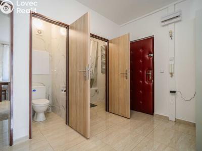 Продаж квартири 3+1 Praha, Mirotická 952 č. 13