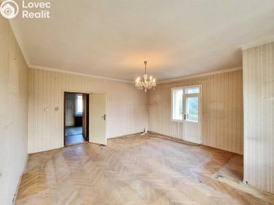Продаж сімейного будинку Praha, U koupadel 33 č. 21