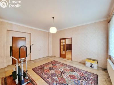 Продаж сімейного будинку Praha, U koupadel 33 č. 14