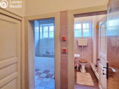 Продаж сімейного будинку Praha, U koupadel 33 č. 24