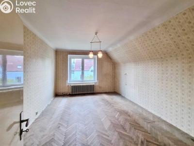 Продаж сімейного будинку Praha, U koupadel 33 č. 20