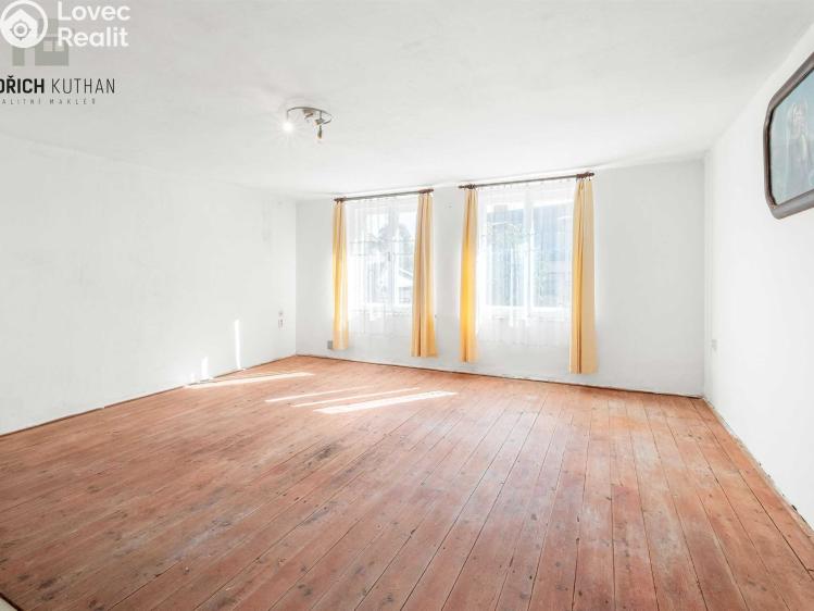 Prodej rodinného domu Střezimíř č. 10