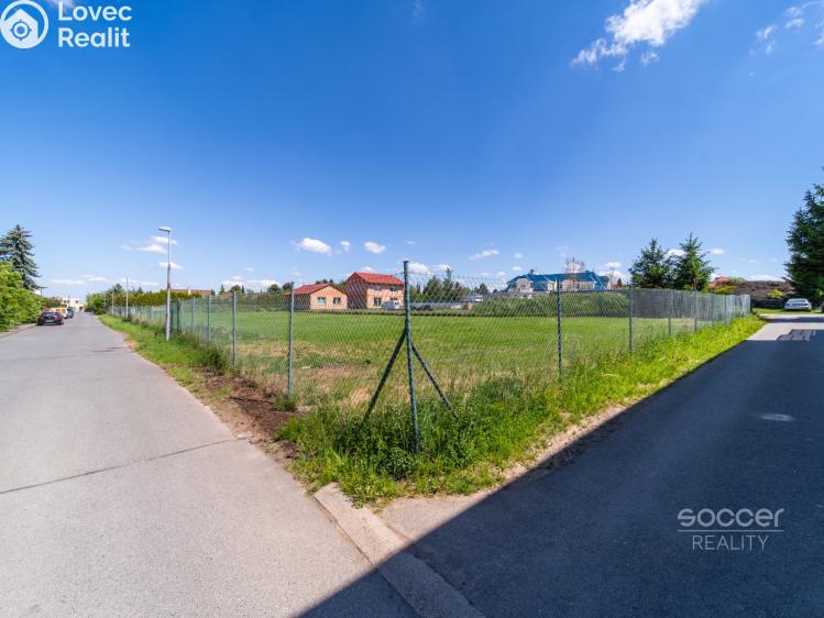 Prodej stavebního pozemku Jesenice, Spojovací č. 9