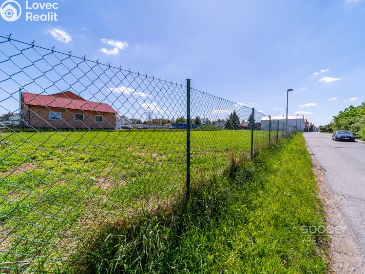Prodej stavebního pozemku Jesenice, Spojovací č. 10