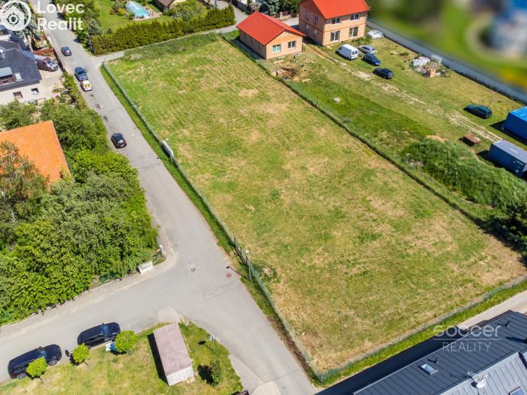 Prodej stavebního pozemku Jesenice, Spojovací č. 13