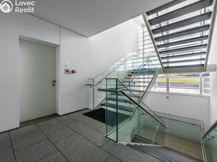 Prodej bytu 3+KK Popovičky č. 24