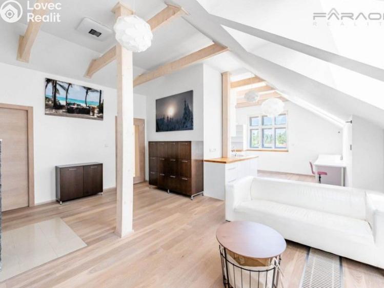 Prodej rodinného domu Neratovice, Vojtěšská č. 1