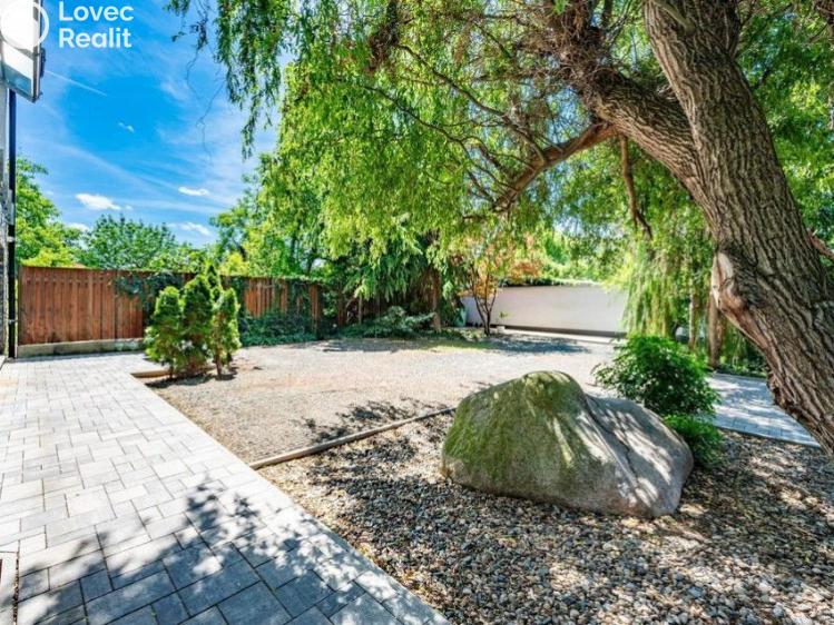 Prodej činžovního domu Neratovice, Vojtěšská č. 18