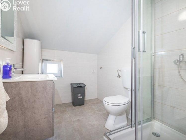 Prodej vily Praha č. 12