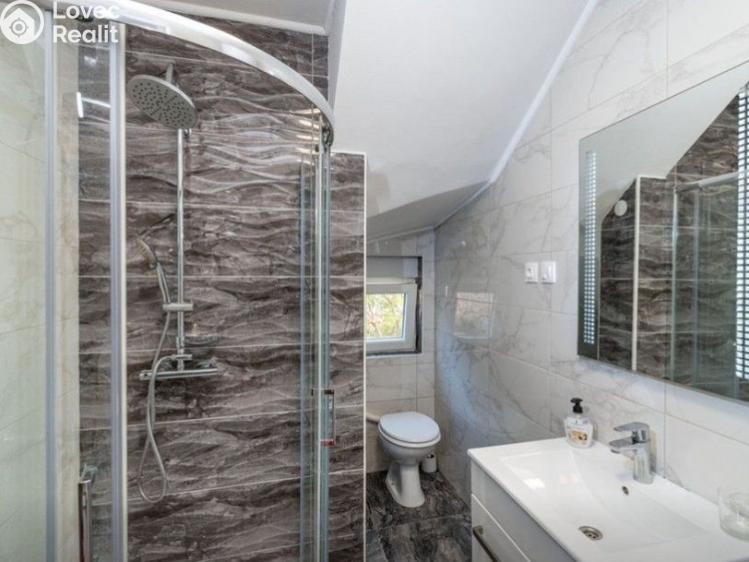 Prodej vily Praha č. 14