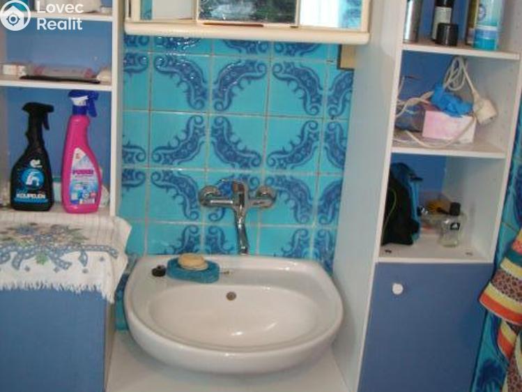 Prodej vícegeneračního domu Kněževes č. 15