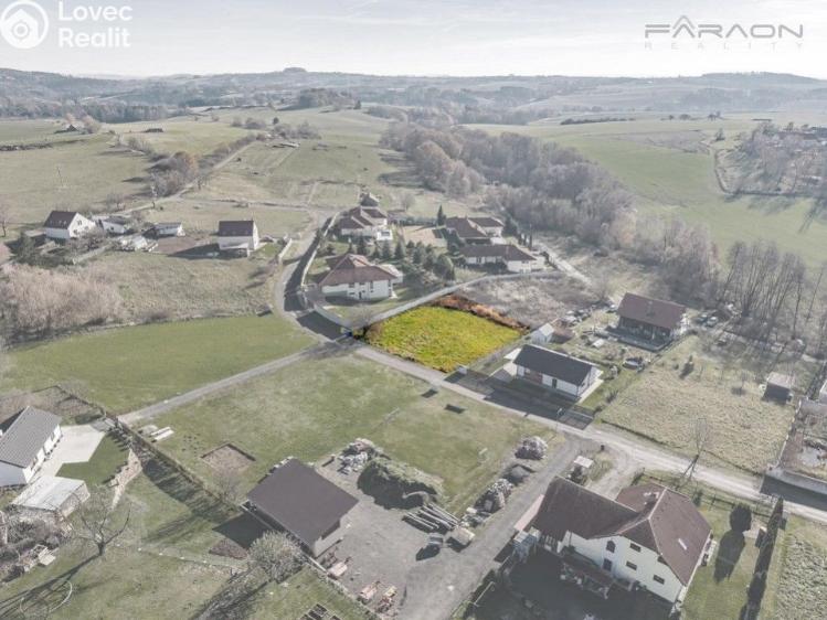 Sale building plot Čakov č. 10