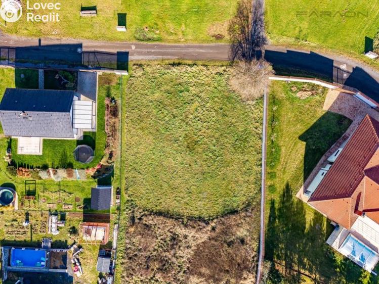 Sale building plot Čakov č. 2