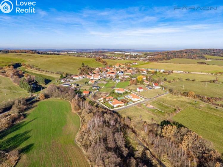 Sale building plot Čakov č. 9