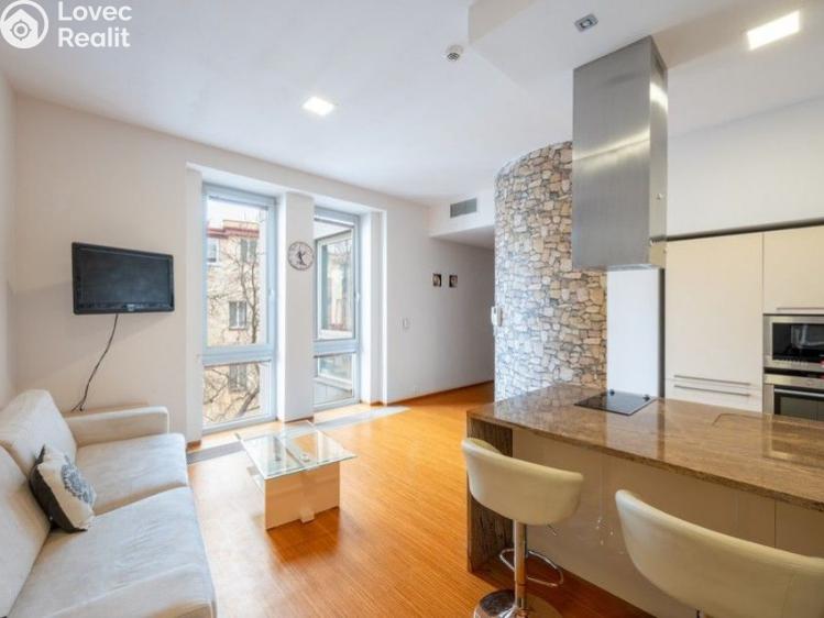 Продаж квартири 2+KK Praha, Truhlářská č. 17