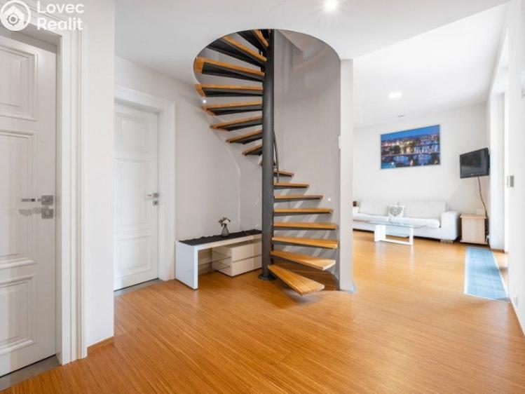 Продаж квартири 2+KK Praha, Truhlářská č. 7