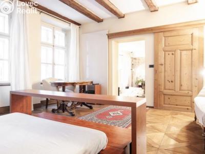Sale apartment 2+1 Praha, Karlova č. 8