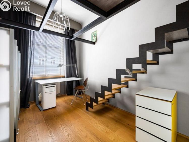 Аренда квартиры 2+1 Praha, Vladislavova č. 9