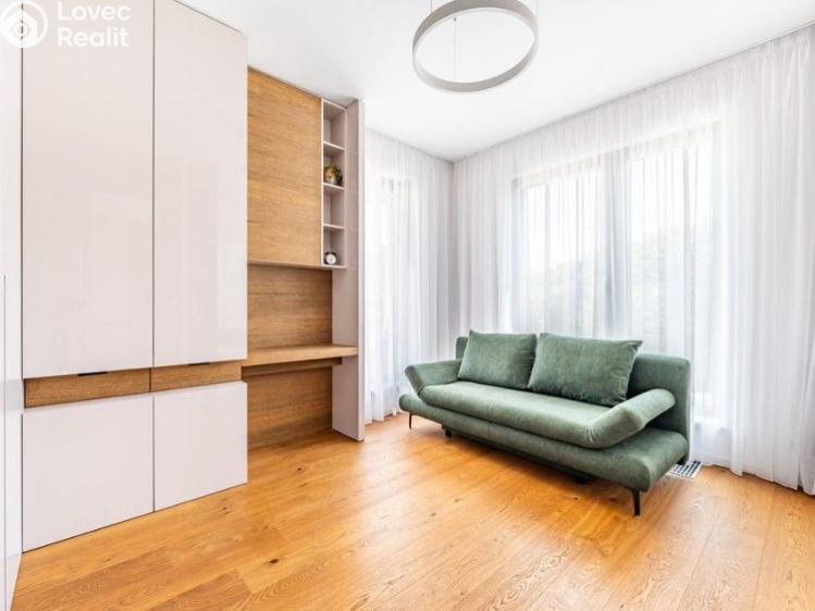 Prodej bytu 4+KK Praha, Na pomezí č. 13
