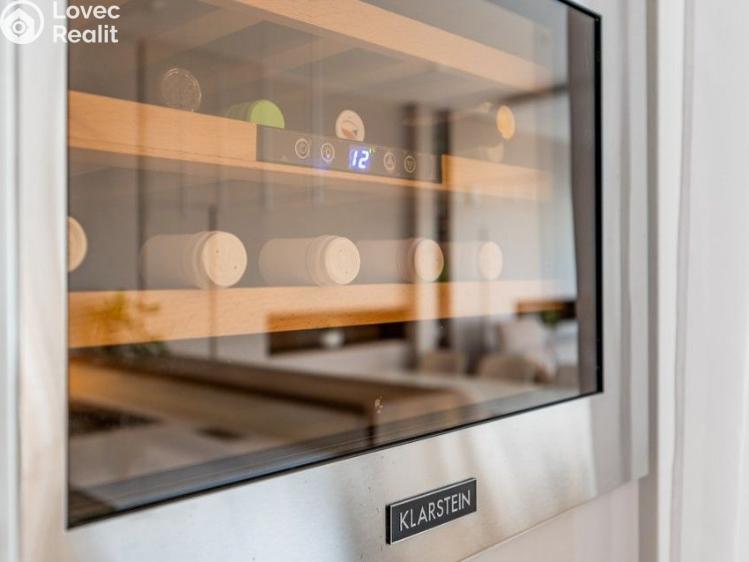 Prodej bytu 4+KK Praha, Na pomezí č. 9