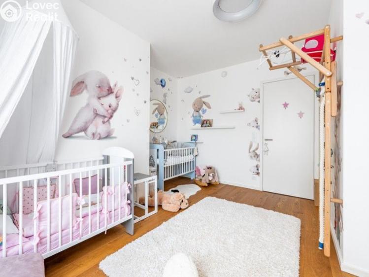 Prodej bytu 4+KK Praha, Na pomezí č. 17