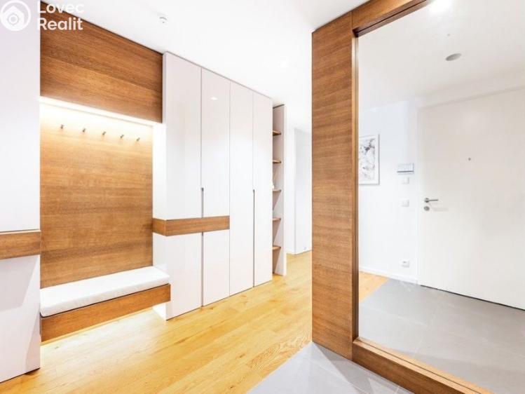 Prodej bytu 4+KK Praha, Na pomezí č. 20