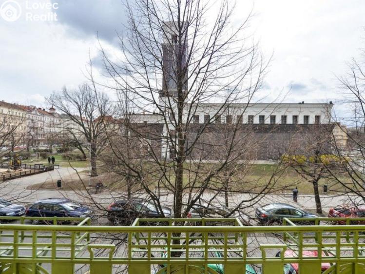 Pronájem bytu 3+KK Praha, Laubova č. 20