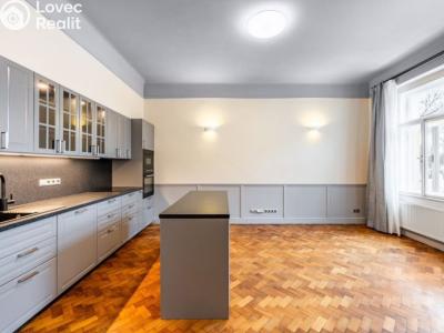 Rent office space Praha, Polská č. 1