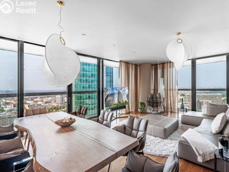 Продаж квартири 4+KK Praha, Milevská č. 30