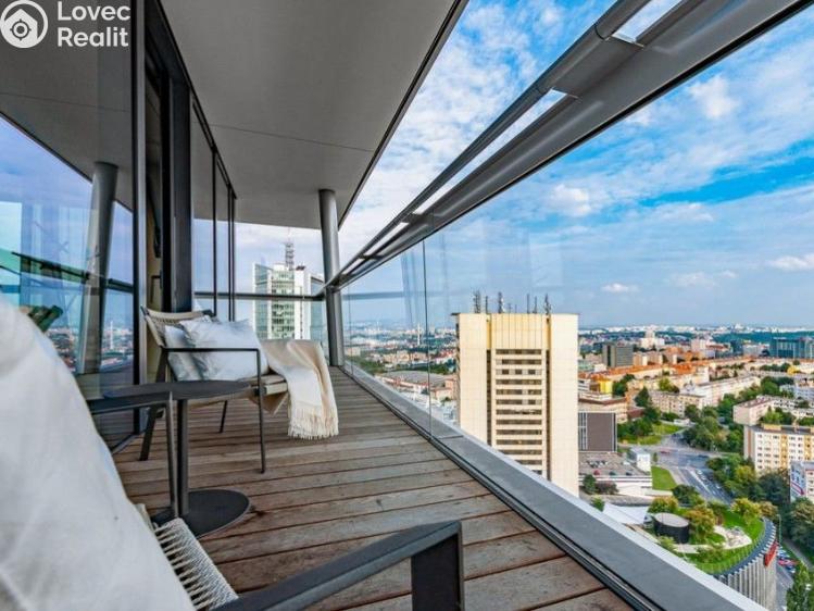 Продаж квартири 4+KK Praha, Milevská č. 9