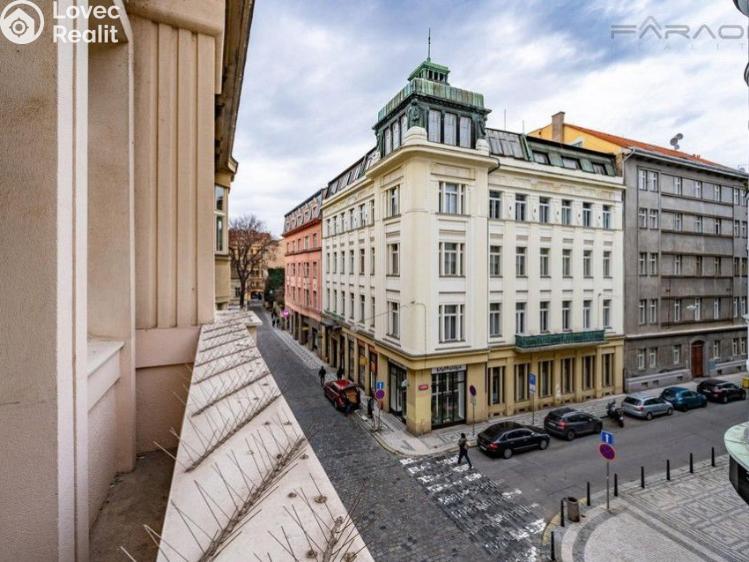 Продаж квартири 3+KK Praha, Růžová č. 1