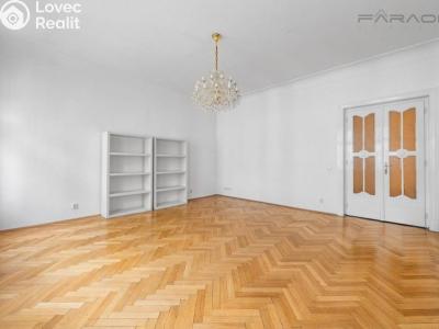 Sale apartment 3+KK Praha, Růžová č. 5