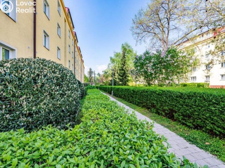 Prodej bytu 3+1 Praha, U kombinátu č. 25