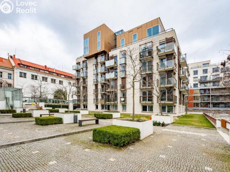 Pronájem bytu 2+KK Praha, Korunní č. 13