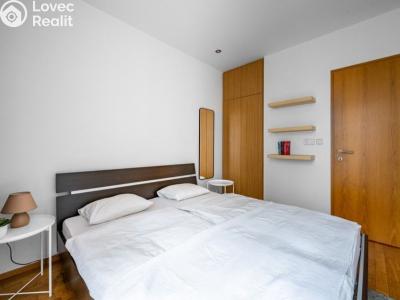 Pronájem bytu 2+KK Praha, Korunní č. 6