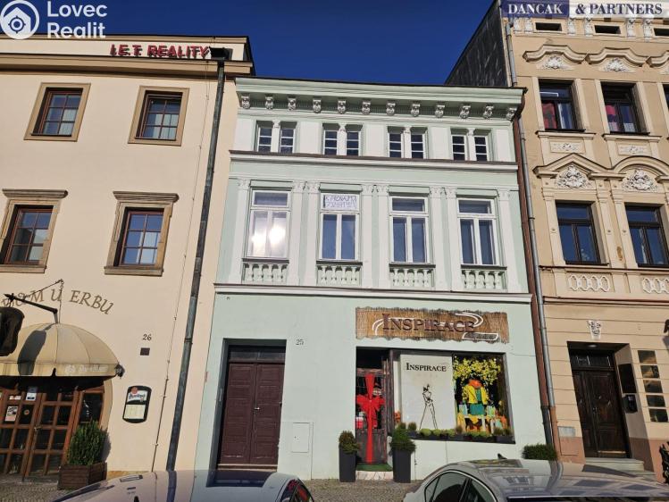 Pronájem kanceláře Frýdek-Místek, Zámecké nám. 25 č. 2
