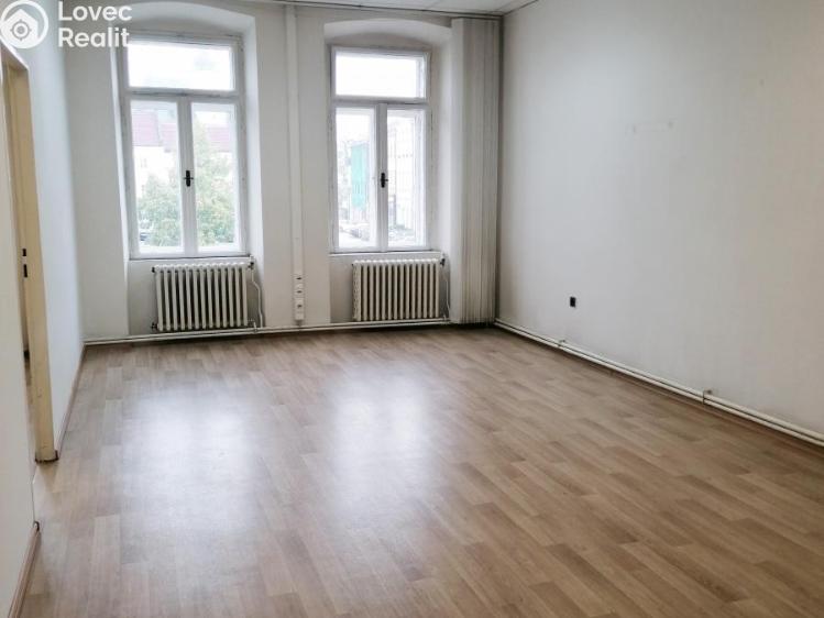 Pronájem kanceláře Frýdek-Místek, Zámecké nám. 25 č. 6